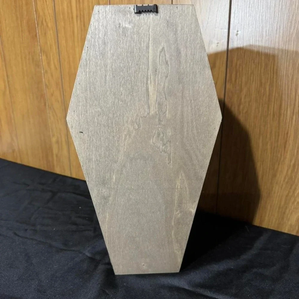 Rustic coffin shaped shelf (7.7